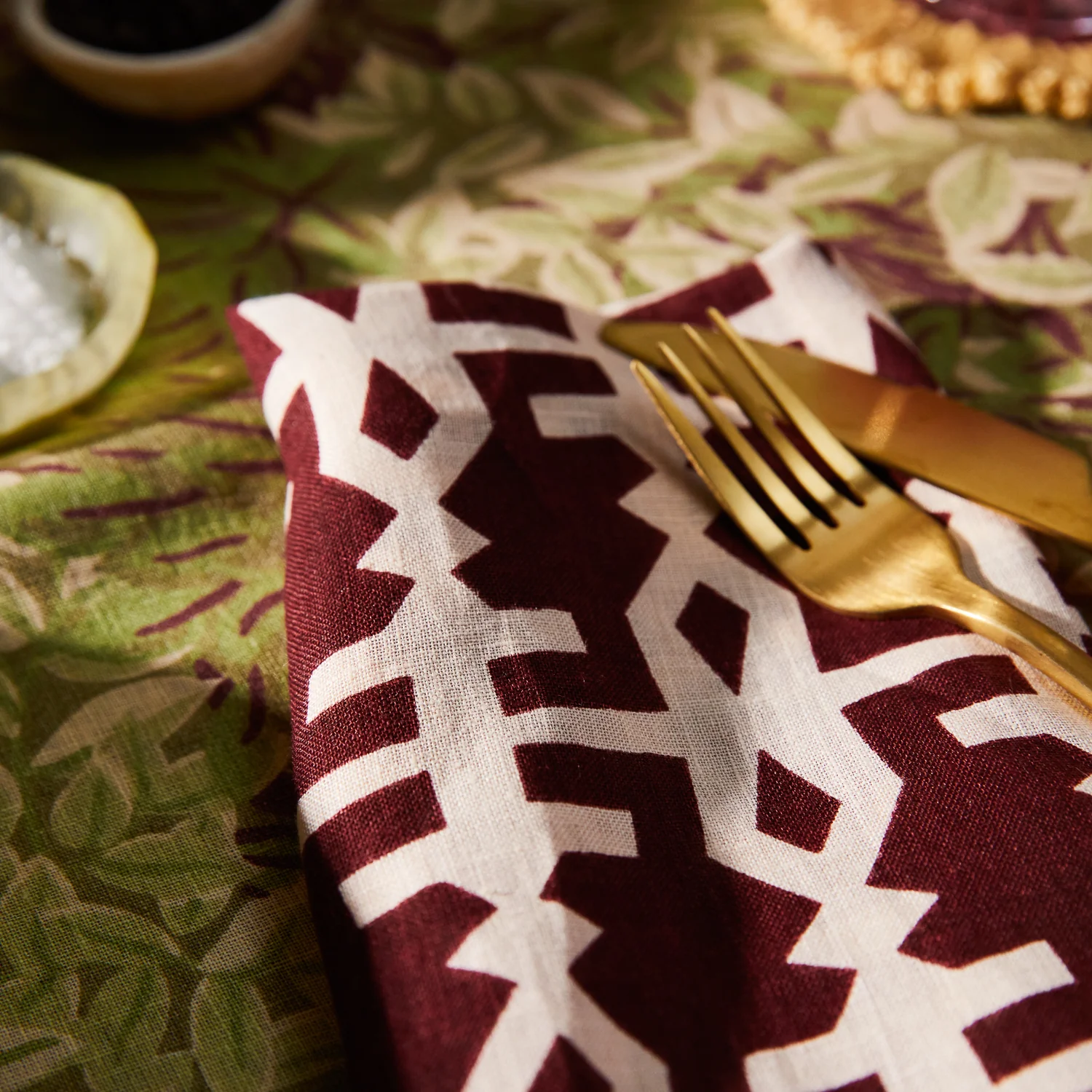 Amata Napkin Set - Image 7