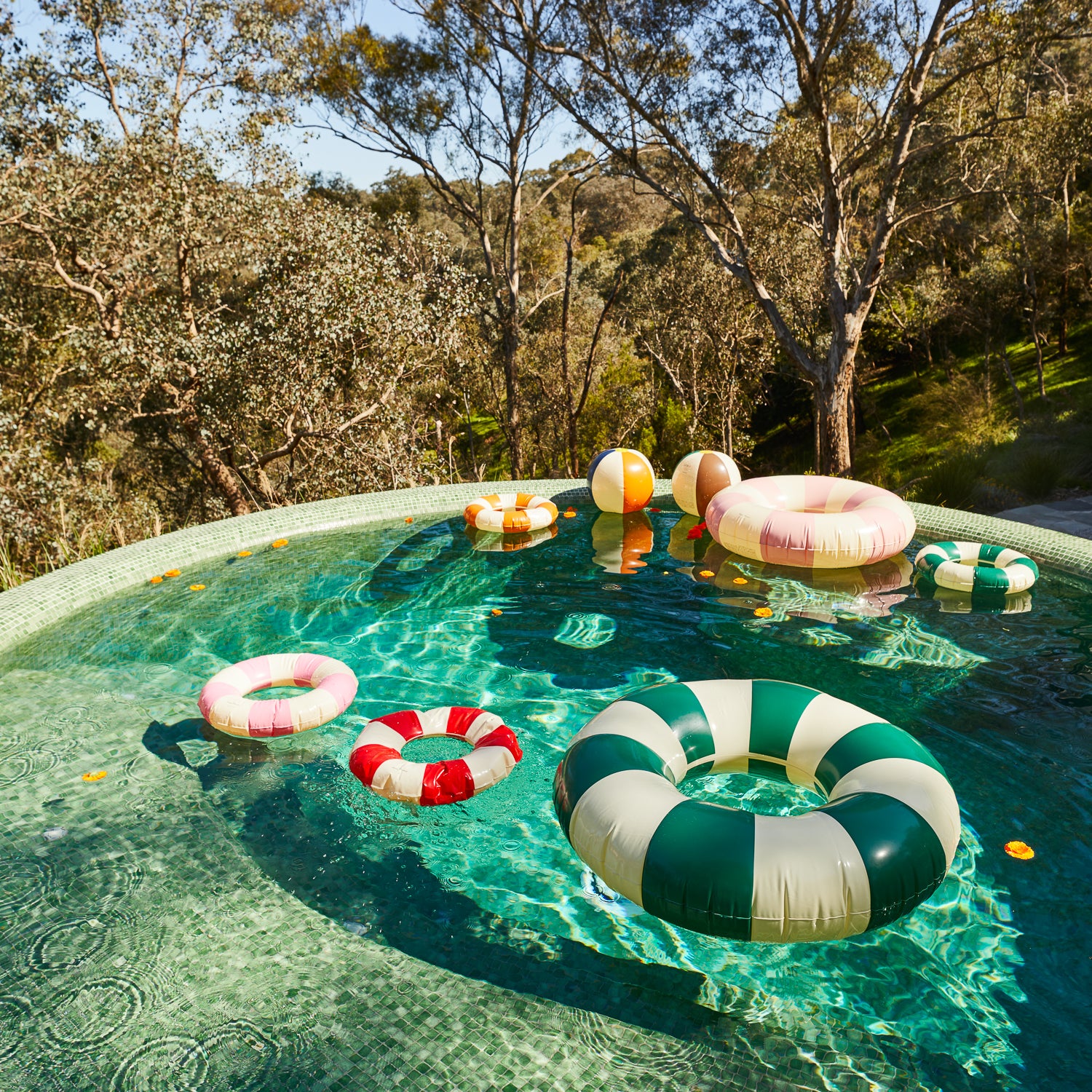 Anna Swim Ring - Signal - Image 3