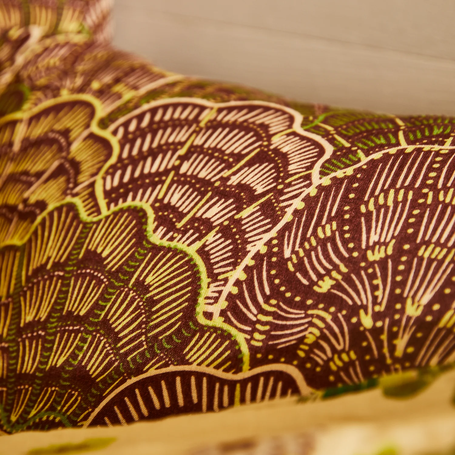 Claudelle Linen Pillowcase Set - Garnet - Image 3