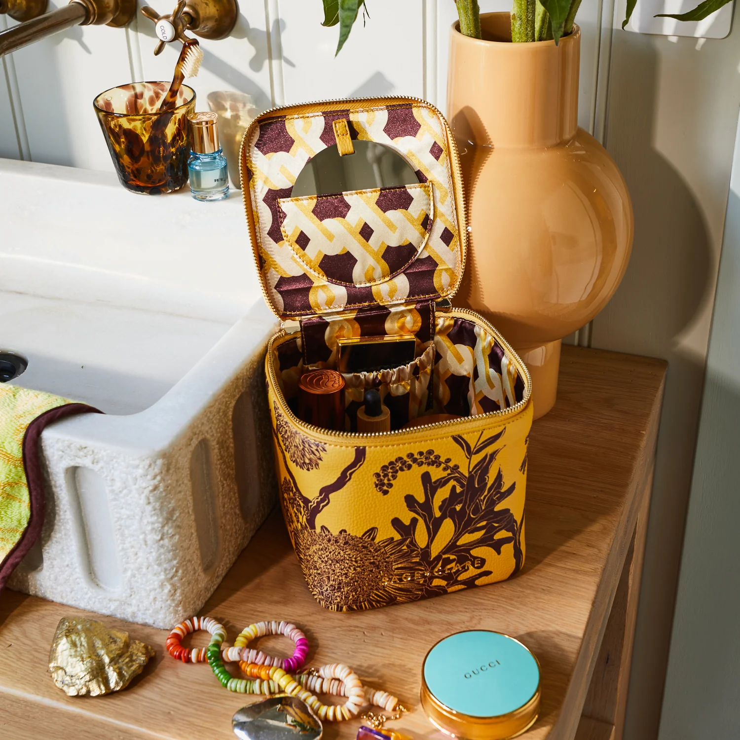 Delphine Small Vanity Case - Dune - Image 2