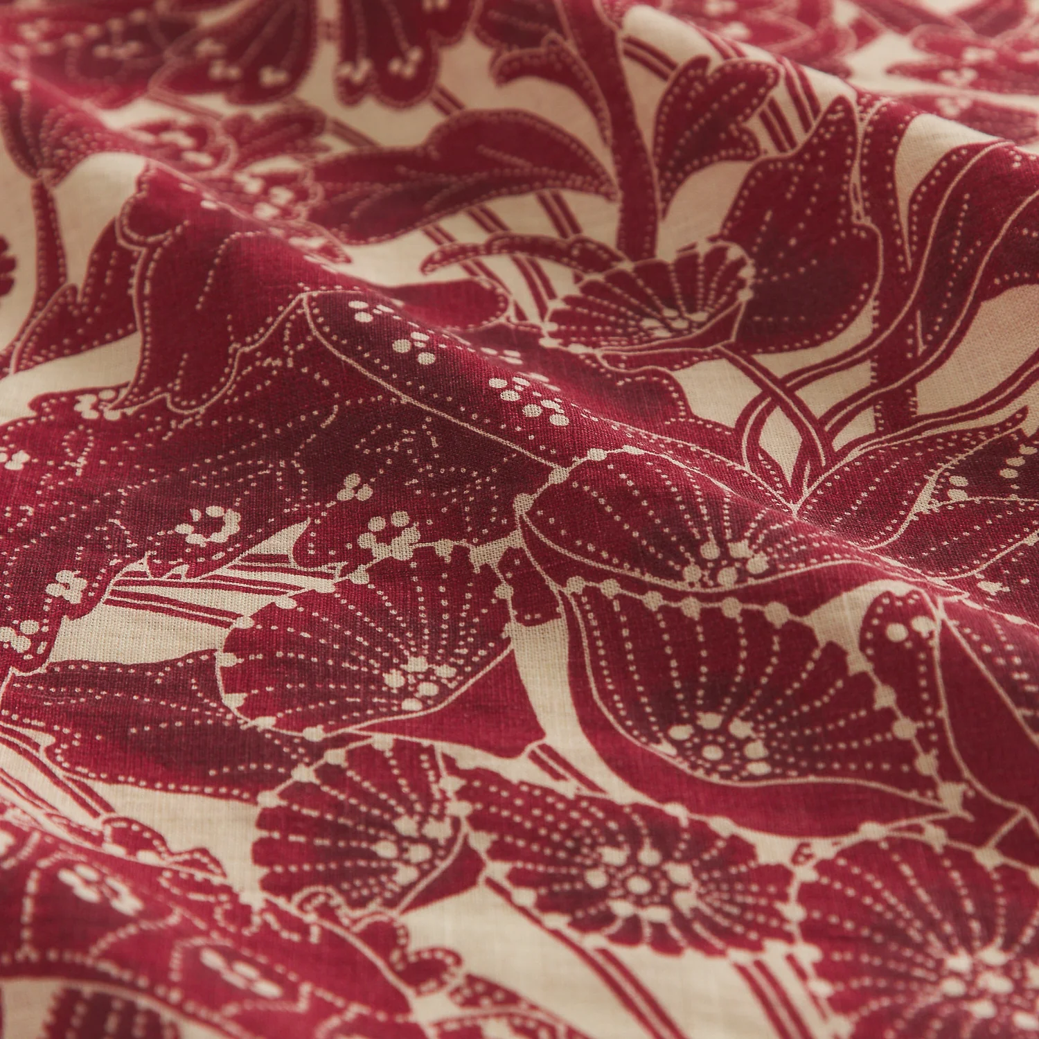 Lucia Linen Ruffle Valance - Crimson - Image 6