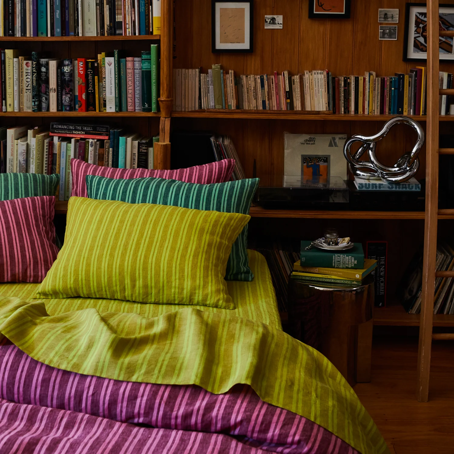 Nadine Linen Pillowcase Set - Olive - Image 2