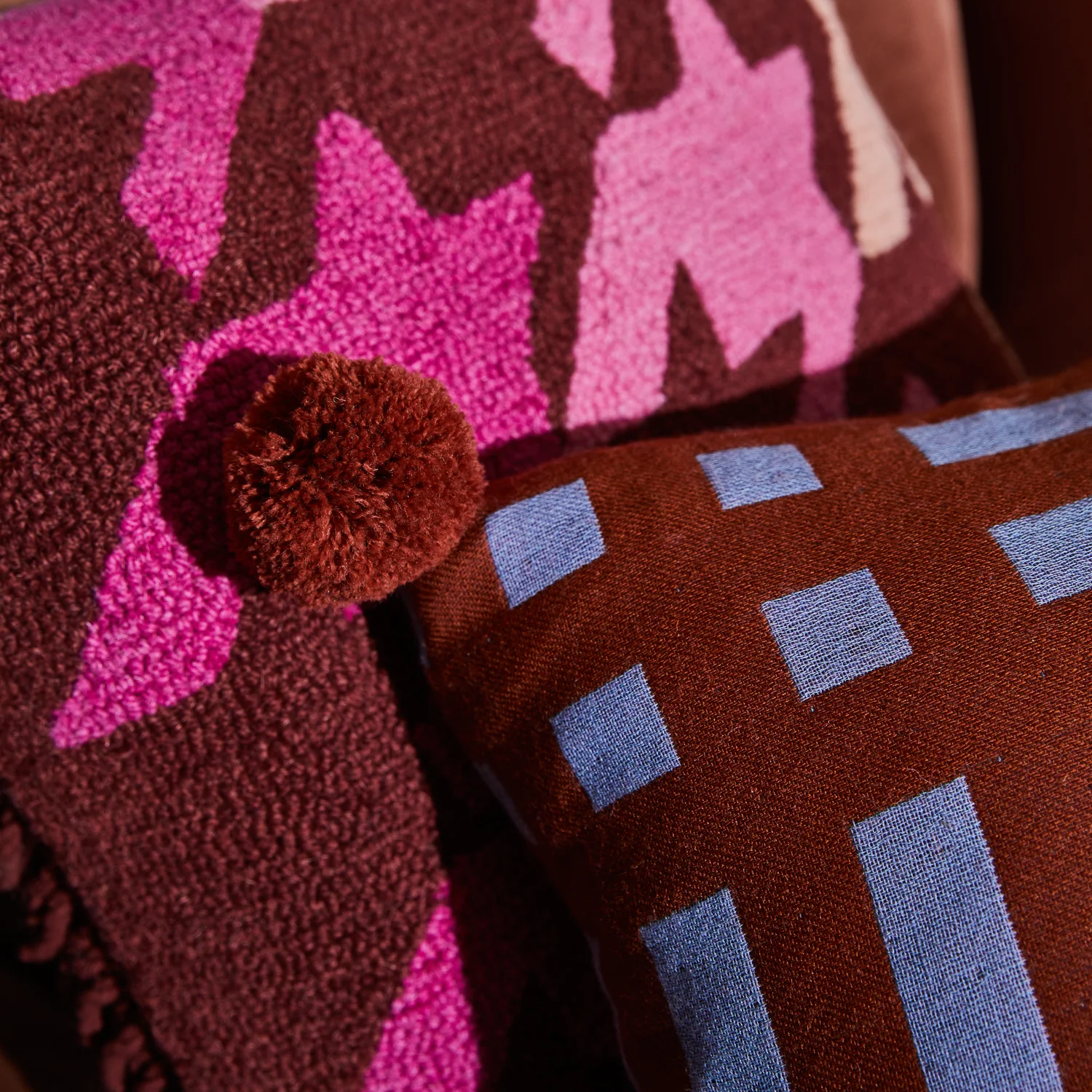 Pello Woven Cushion - Image 3